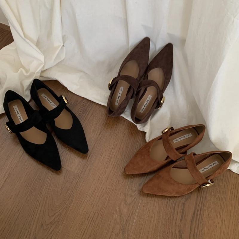 Damesschoenen met fluwelen opp - Pointed Toe Flat recensie en prijs