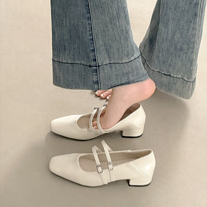 Vierkante neus lage hak dames  - Women Shoes Casual recensie en prijs